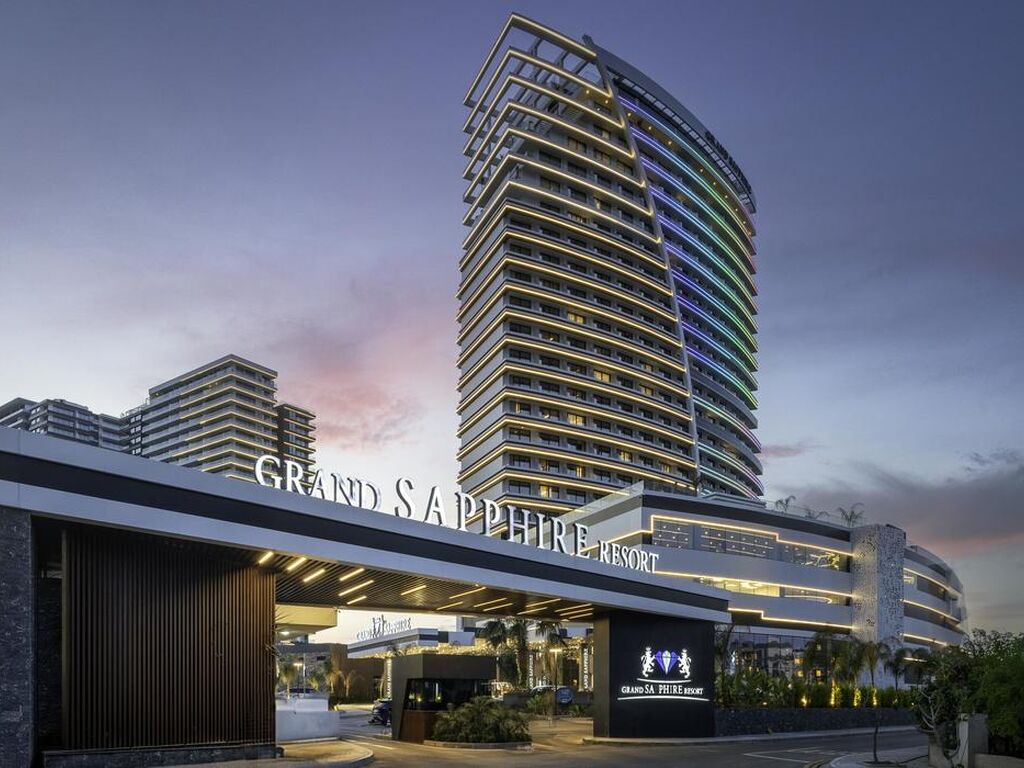 Grand Sapphire Resort Casino